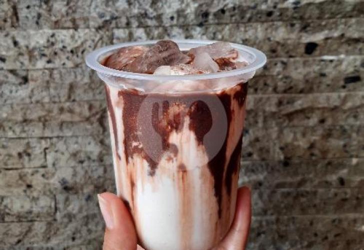 Lava Chocodrink Cilacap: Nikmati Kelembutan Cokelat yang Menghangatkan Jiwa